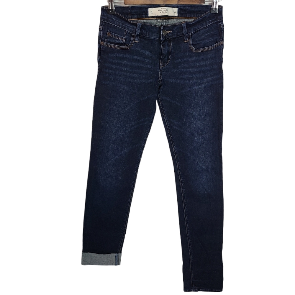 Abercrombie & Fitch Ankle Jeans 25